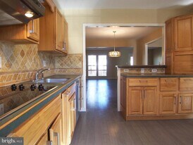 9032 Gavelwood Ct in Springfield, VA - Building Photo