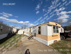 41 Collins Dr in Nitro, WV - Building Photo - Building Photo