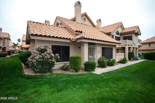 1001 N Pasadena in Mesa, AZ - Building Photo