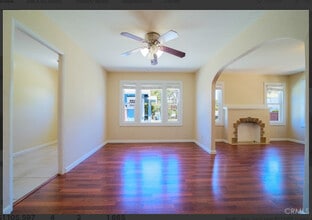 2321 Broad St in San Luis Obispo, CA - Foto de edificio - Building Photo