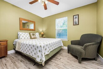 7113 Manatee St in Navarre, FL - Building Photo - Building Photo