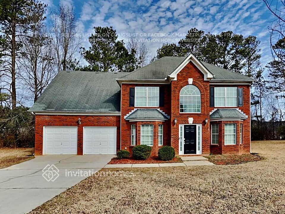 126 Rolling Meadows Ct in Hampton, GA - Building Photo