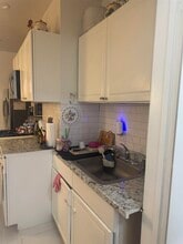 29 Westervelt Pl in Jersey City, NJ - Building Photo - Building Photo