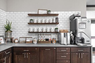 The Legends in Champaign, IL - Building Photo - Building Photo