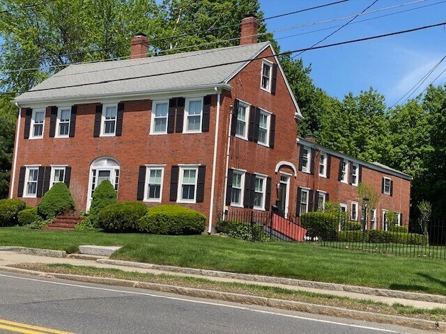 252 Main St in Wakefield, MA - Building Photo