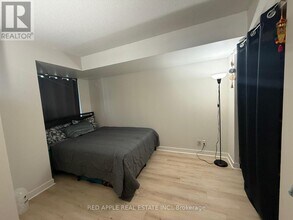 361 Front St W in Toronto, ON - Building Photo - Building Photo