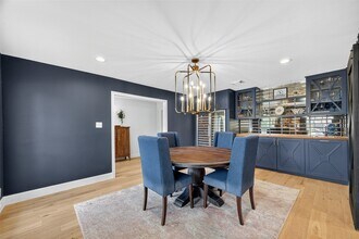 11103 Holly Springs Dr in Houston, TX - Building Photo - Building Photo
