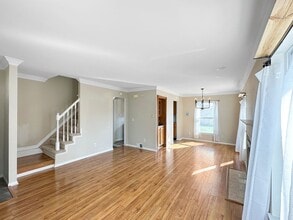 4453 Newberry St in Wayne, MI - Foto de edificio - Building Photo