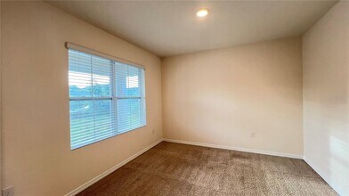471 Aberdeen Dr in Davenport, FL - Building Photo - Building Photo