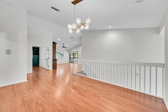 1002 NW 105th Way in Plantation, FL - Building Photo - Building Photo