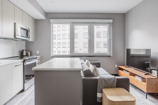 1313 L St NW in Washington, DC - Building Photo