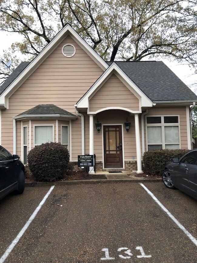 property at 131 Fallsgrove Dr