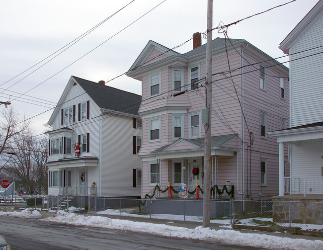 829-837 Maple St in Fall River, MA - Building Photo - Building Photo