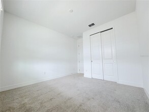 13047 Pergola Ave in Orlando, FL - Building Photo - Building Photo