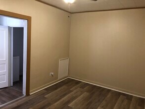 50 Boundary St, Unit #1 in Pittsburgh, PA - Building Photo - Building Photo