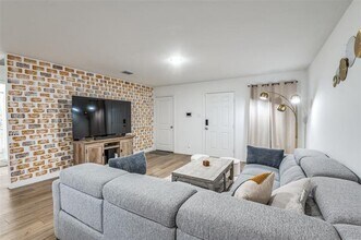 3113 Harper St in Little Elm, TX - Building Photo - Building Photo