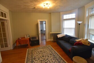 1887 Beacon St in Brookline, MA - Building Photo - Building Photo