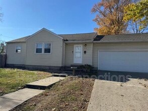 712 N Madison St in Marion, IL - Building Photo - Building Photo