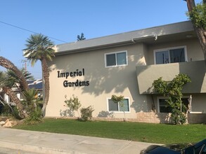 Imperial Gardens in Taft, CA - Building Photo - Building Photo