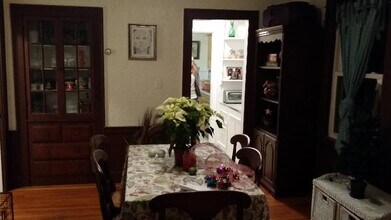 58 Brock St, Unit #3 in Boston, MA - Building Photo - Building Photo