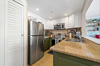 2950 Broadway in San Diego, CA - Building Photo - Building Photo