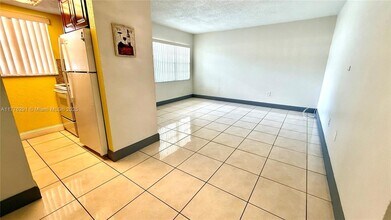 1629 NW N River Dr, Unit 104 in Miami, FL - Building Photo - Building Photo