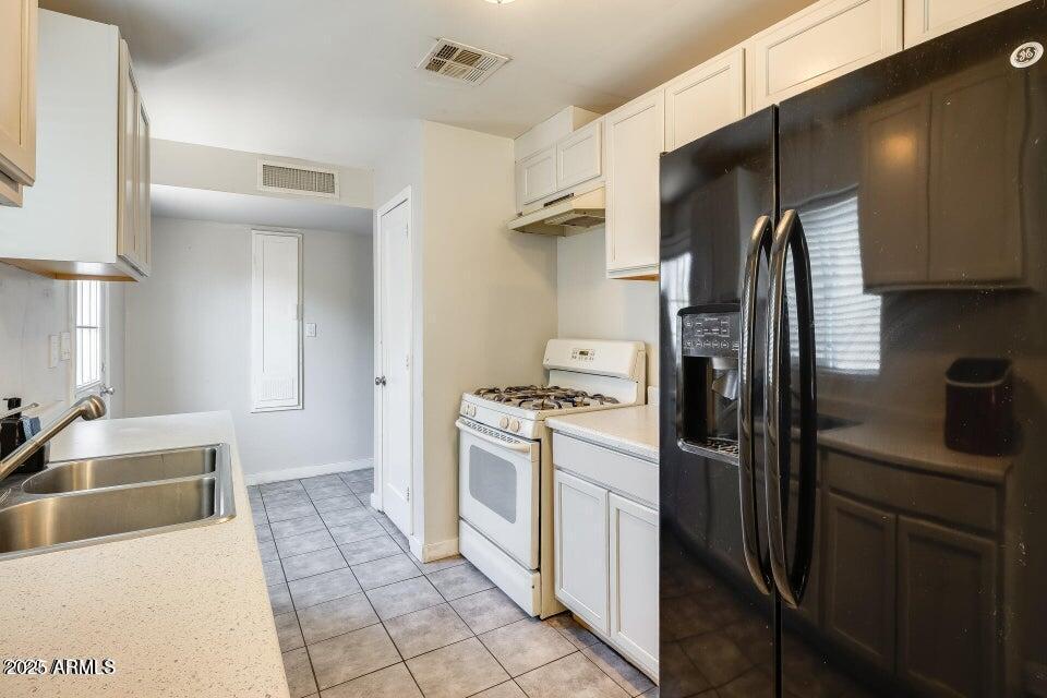 5946 West Myrtle Ave in Glendale, AZ - Building Photo