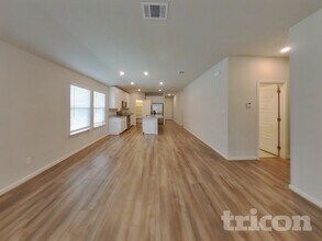 5919 Noah Pl in Saint Hedwig, TX - Building Photo - Building Photo