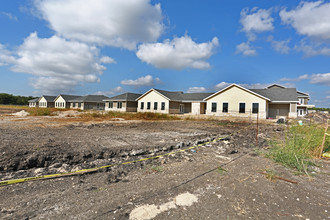 The Trails at Carmel Creek in Hutto, TX - Foto de edificio - Building Photo