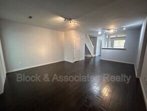 3712 Winborne Ln in Greensboro, NC - Building Photo - Building Photo