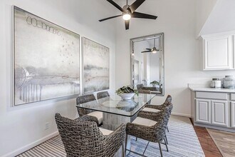 10995 Northseal Square in Cupertino, CA - Building Photo - Building Photo