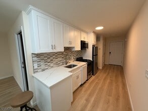 3 Jackson Hole in Vernon, NJ - Building Photo - Building Photo