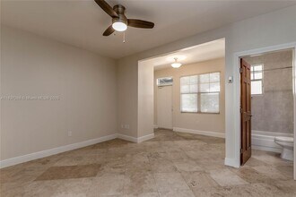 814 Lenox Ave. in Miami Beach, FL - Building Photo - Building Photo