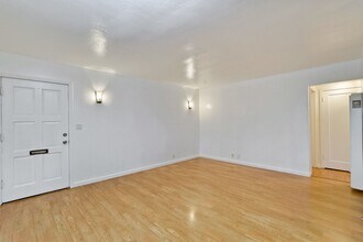 652 N Genevieve Ln in San Jose, CA - Building Photo - Building Photo