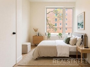 Rogers Avenue, Unit 2D in Brooklyn, NY - Foto de edificio - Building Photo