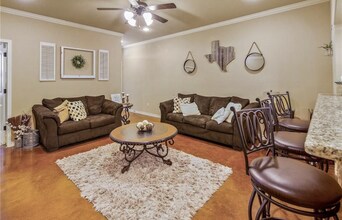 3207 Papa Bear Dr in College Station, TX - Building Photo - Building Photo