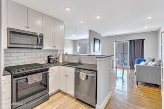 1706 Park Ave in Asbury Park, NJ - Building Photo - Building Photo