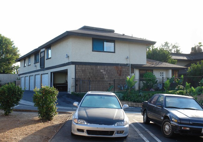 24501 Bendricon Ln in Lake Forest, CA - Building Photo - Building Photo