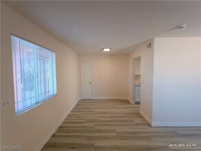 3647 Kolendo Ct in Las Vegas, NV - Building Photo - Building Photo