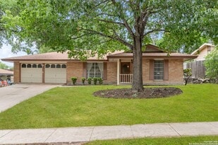 3646 Igo St in San Antonio, TX - Building Photo