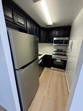 3101 S Manchester St in Falls Church, VA - Foto de edificio - Building Photo