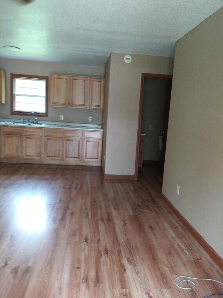 4558 Knoxville Hwy Rentals in Oliver Springs, TN