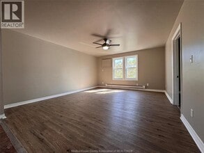 1597 Drouillard Rd in Windsor, ON - Building Photo - Building Photo