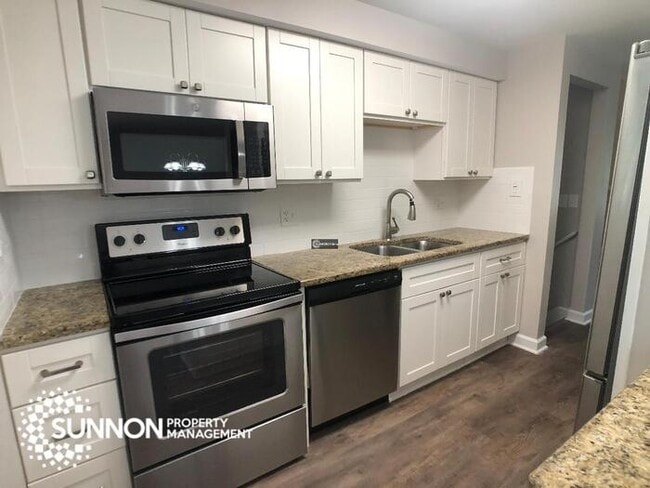 11708 Waywood Ct in Charlotte, NC - Building Photo - Building Photo