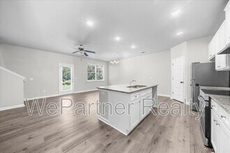313 Harrison St in Calhoun, GA - Building Photo - Building Photo
