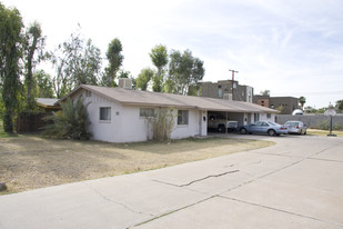 1301-1309 W 4th St Apartments