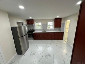 151 Harrison Ave in Bethpage, NY - Building Photo - Building Photo