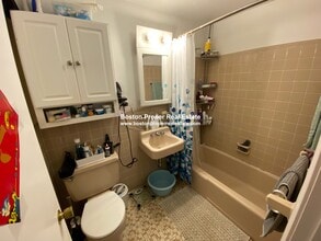 9 Marlborough St in Boston, MA - Building Photo - Building Photo