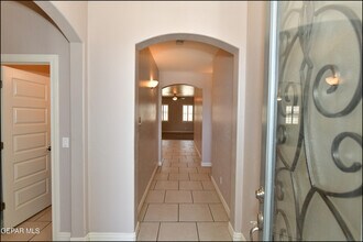 1117 Marathon Pl in El Paso, TX - Building Photo - Building Photo