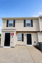 1500 Iris Dr in Salisbury, MD - Building Photo